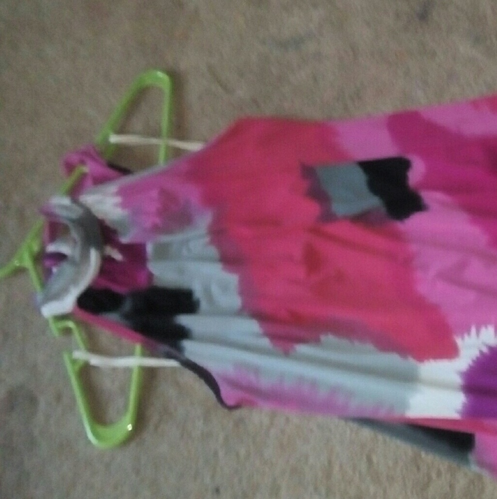 Multi color halter top M